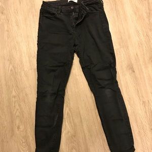 Carly Jean Los Angeles black jeans—size 9